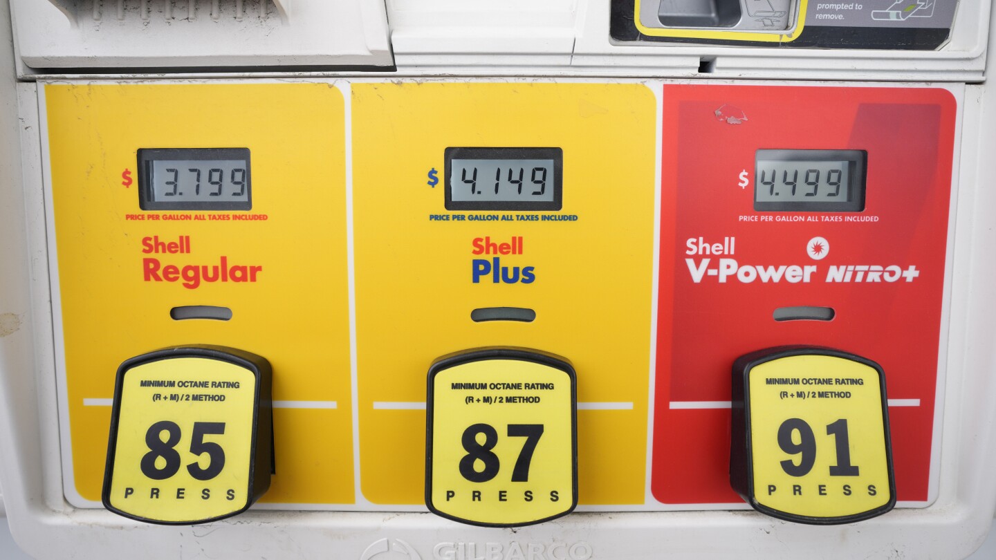 Gas prices are rising (again). The heat and supply cuts impact what you ...