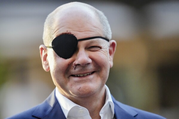 German Chancellor Scholz tweets picture of himself with black eye patch ...