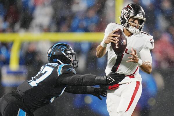 Panthers beat Buccaneers behind strong rushing attack, two TDs from QB  Walker