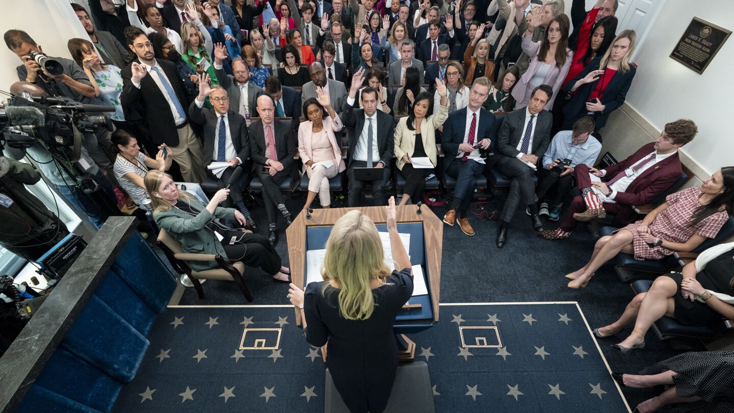 White House moves to limit newswire access after AP’s lawsuit win…