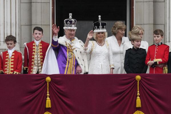 As it happened: UK crowns King Charles at coronation as world watches