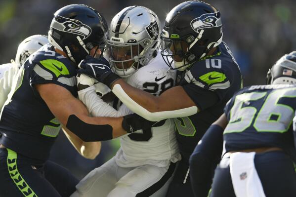 Seahawks 'didn't play well enough' on the lines against Raiders